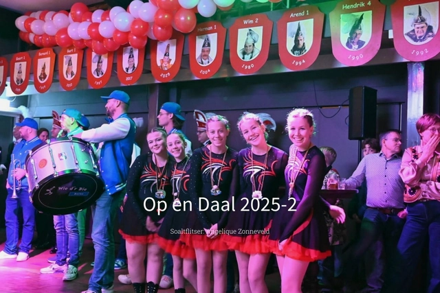 Omslagfoto van het album Op & Daal 2025 – Deel 2